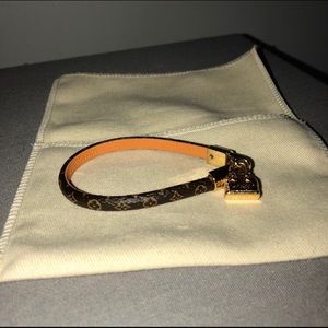 Louis Vuitton ALMA Bracelet
